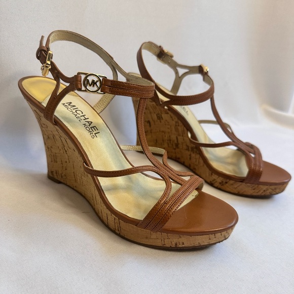MICHAEL KORS Women's Cicely Cork Wedge Sandals - Picture 5 of 6